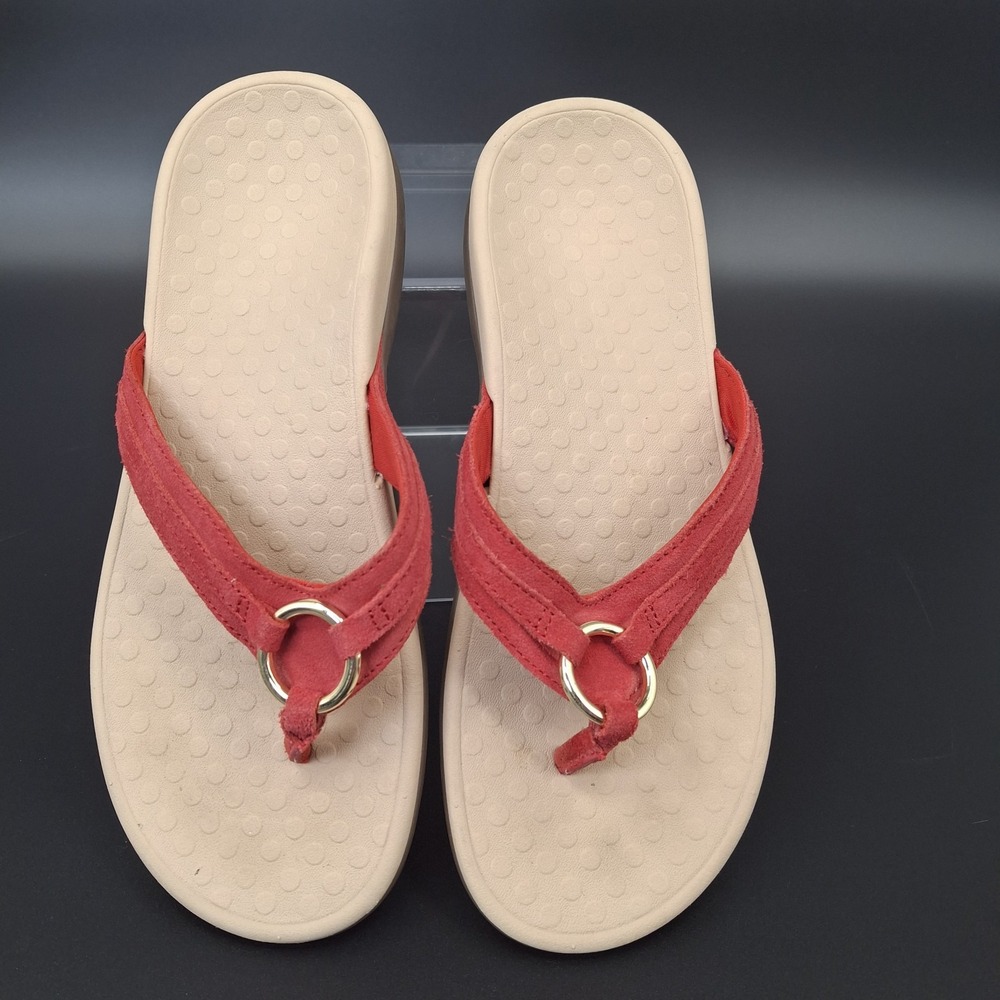 Vionic Women's Red Thong Sandals, Size 9M Pre Owned - Picture 6 of 12